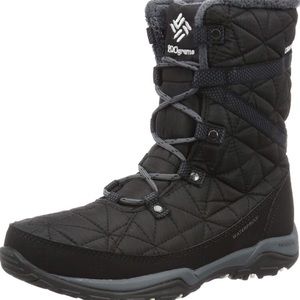 Women Columbia boots 100% authentic and brand new